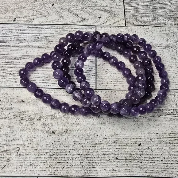 Amethyst Crystal Stretch Bracelet - Picture 1 of 4